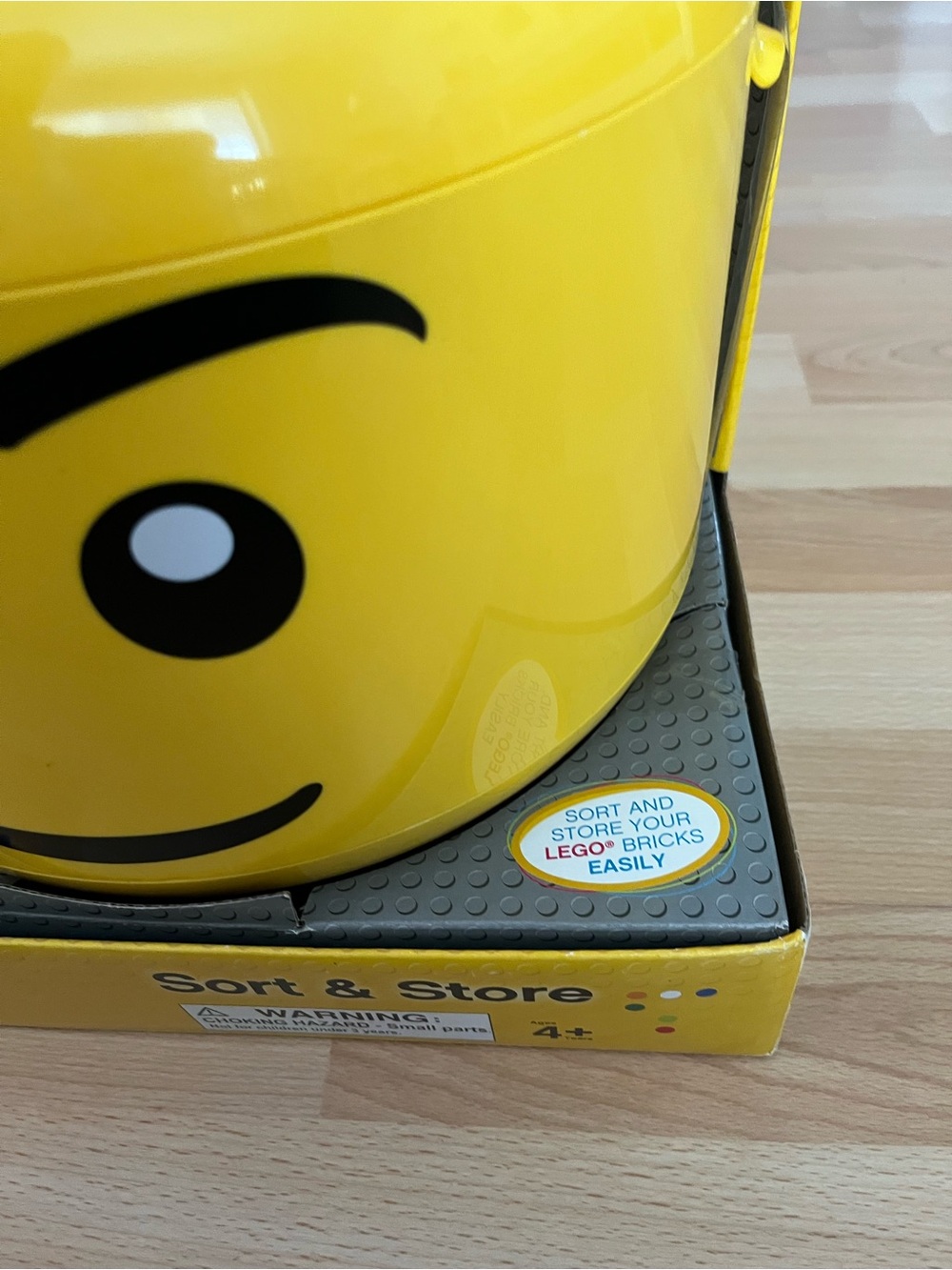 Lego Yellow Minifigure Head Sort & Store Container - Picture 6 of 7